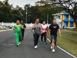 Mahfuddin Galakkan Jalan Sore Pada ASN di Sport Center Medan Estate