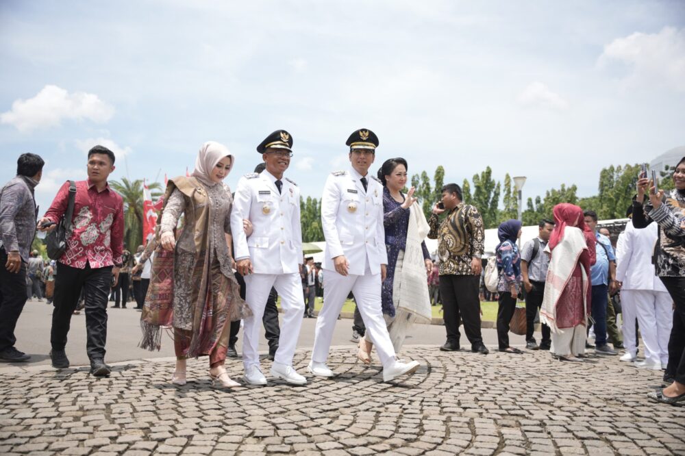 Resmi Dilantik, Rico Tri Putra Bayu Waas dan H. Zakiyuddin Harahap Pimpin Kota Medan 2025-2030