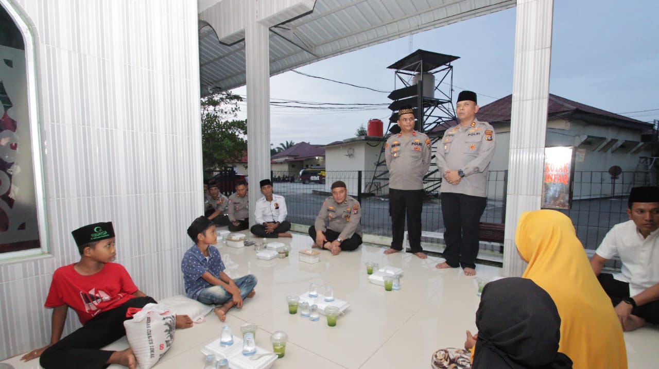 Kapolres Sergai Berbagi Berkah Ramadhan: Santuni Anak Yatim dan Kaum Dhuafa