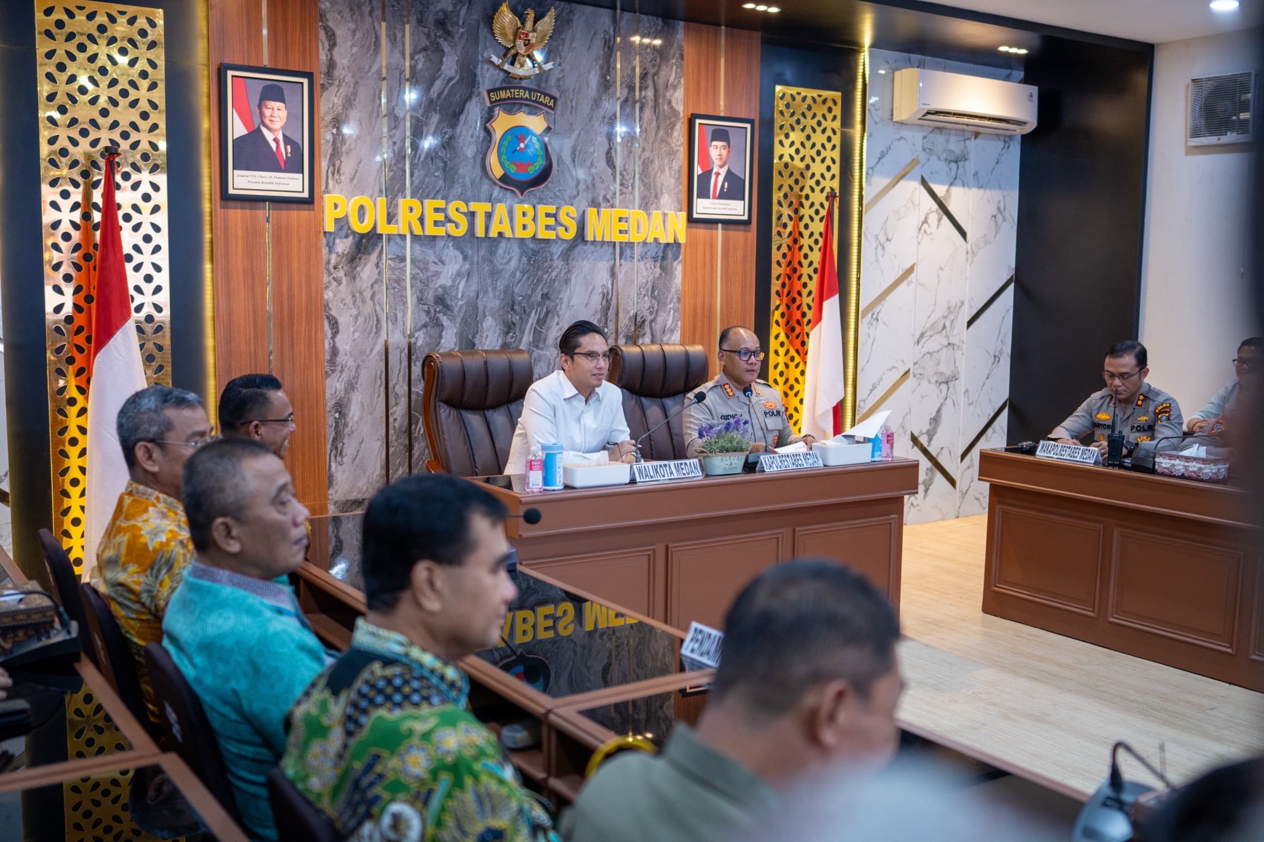 Silaturahmi ke Kapolrestabes Medan, Rico Waas Ayo Kolaborasi Berantas Judol dan Narkoba
