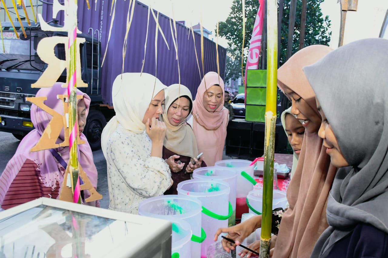 Berburu Takjil di Kampung Ramadhan Muhammadiyah, Wabup : Tanamkan Jiwa Enterprenuer Pada Anak