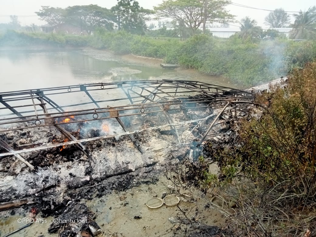 Polres Sergai Gerak Cepat Cek Lokasi Kapal Terbakar di Pantai Cermin