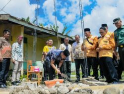 Wabup Adlin Tambunan Letakkan Batu Pertama Musala Fathul Ilmi ke-54, Tekankan Pentingnya Kebersihan Sekolah