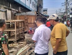 Pedagang di Sei Rampah Bongkar Kios Secara Mandiri, Satpol PP Sergai Lanjutkan Sosialisasi ke Perbaungan