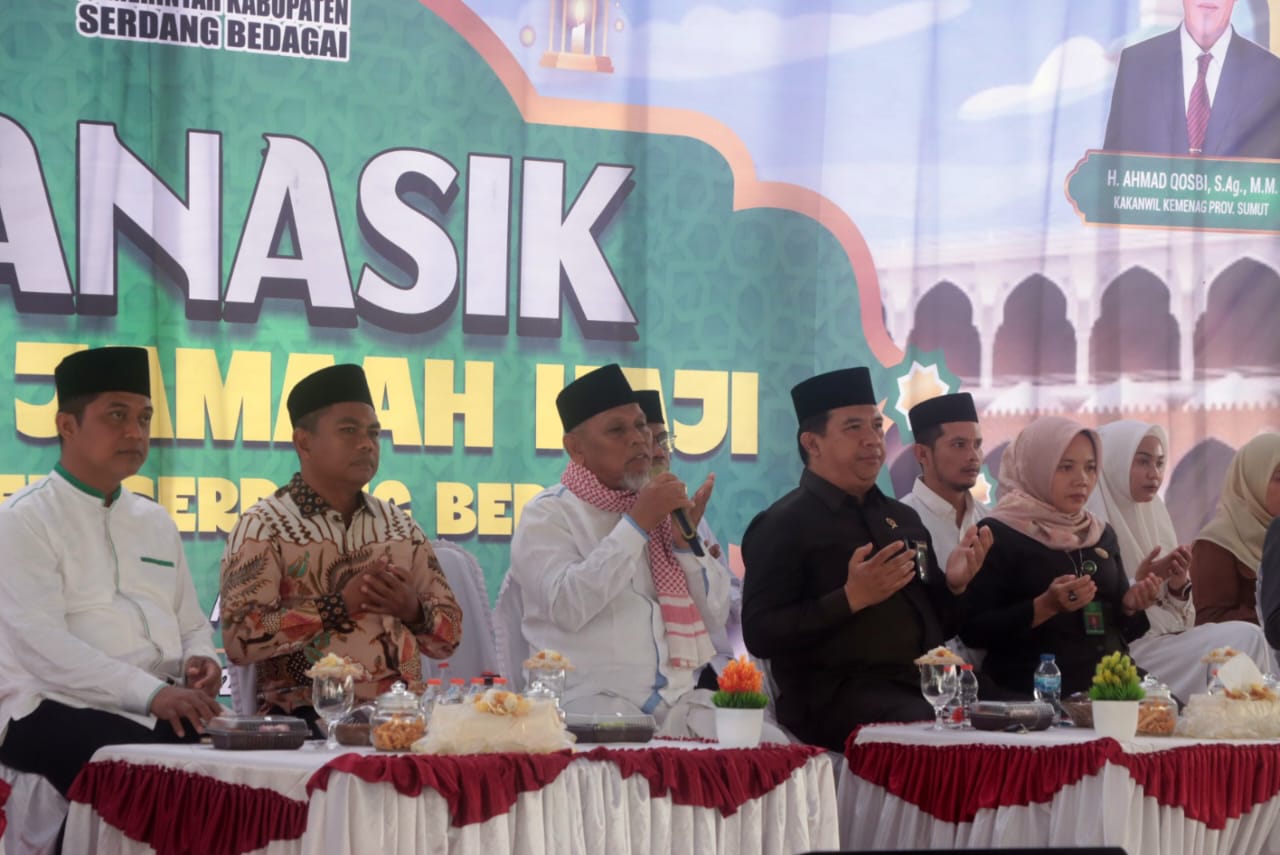 Bupati Sergai Buka Manasik Haji 2025, Tekankan Kesiapan Fisik dan Mental Jamaah