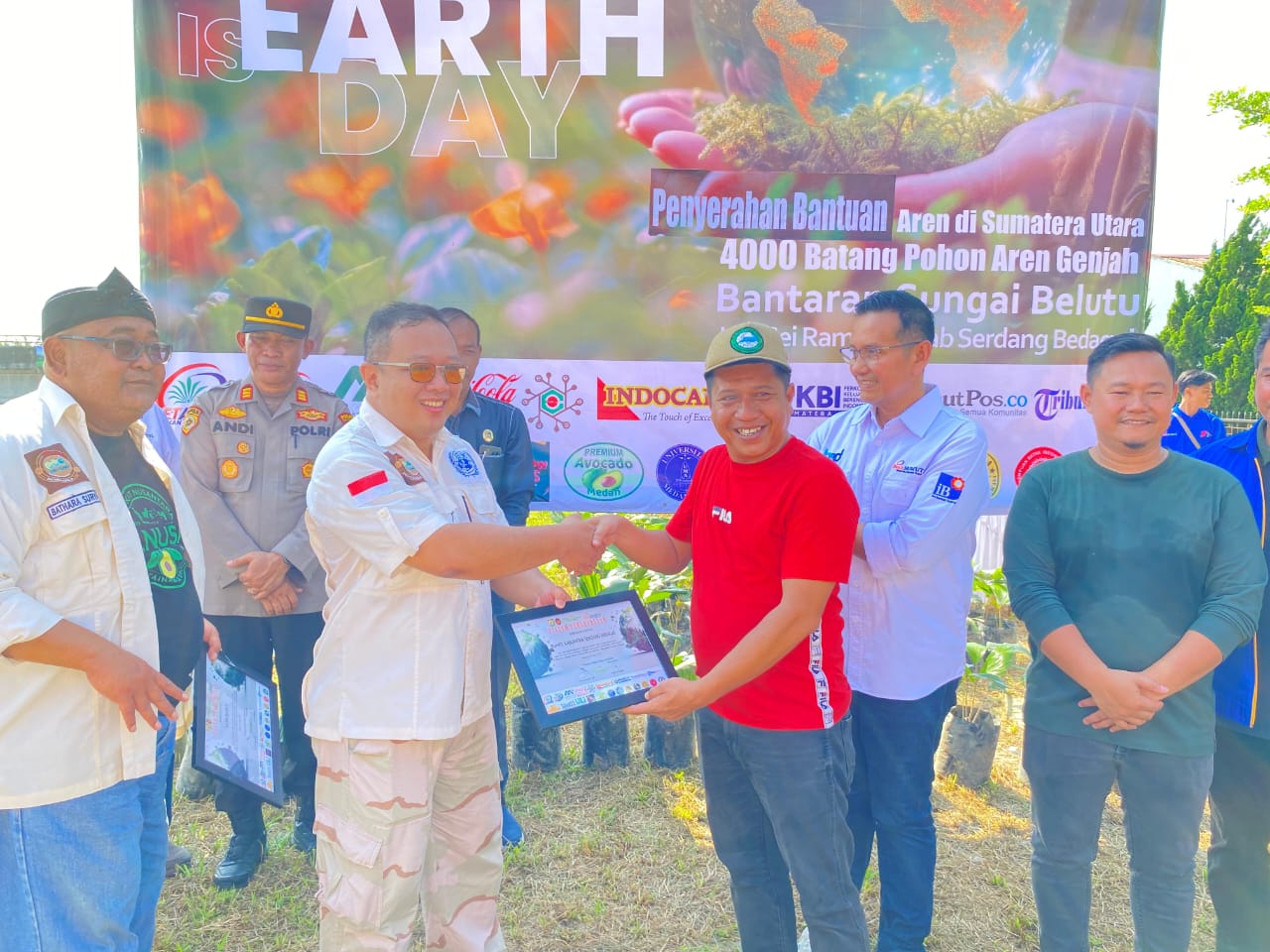 Sergai Pacu Konservasi dan Ekonomi Lewat Tanam Aren