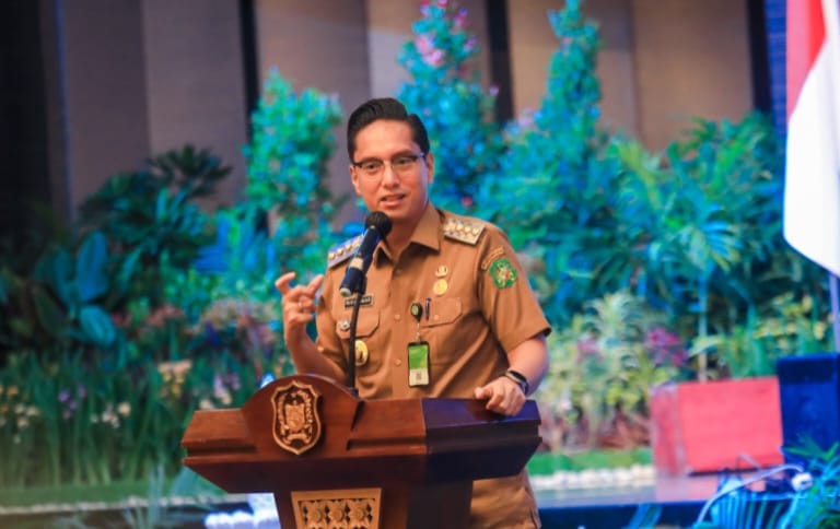 Walikota Medan Sambut Baik Usulan DPRD Kepling Tes Urine