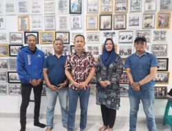 Lewat Jumat Barokah, Ketua Pewarta Polrestabes Medan Berbagi Sembako Ke Pengurus dan Anggota