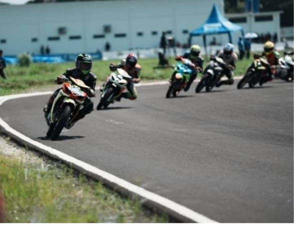 183 Starter Ramaikan Event Balap Motor Honda Dream Cup 2025