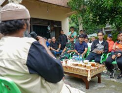 Usai Gotong Royong, Rico Waas Serap Aspirasi Warga di Pinggir Sei Putih