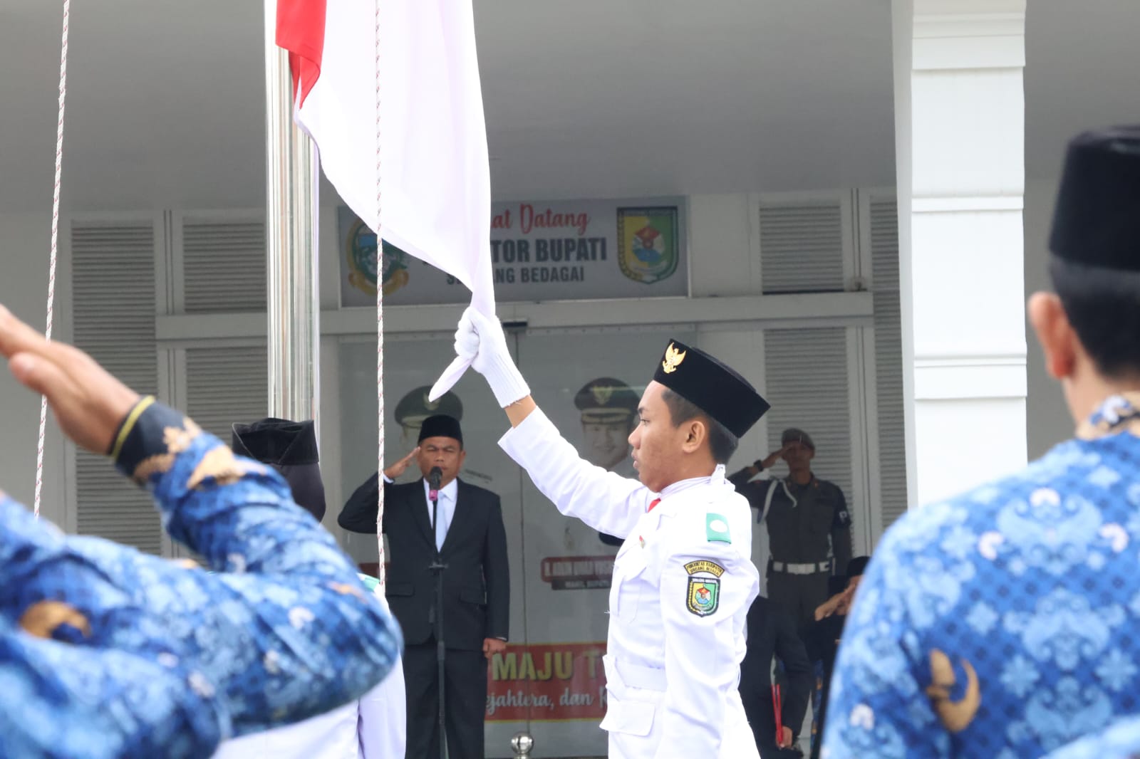 Bupati Sergai Pimpin Upacara Harkitnas ke-117: Teguhkan Semangat Kebangkitan untuk Menjawab Tantangan Zaman Modern