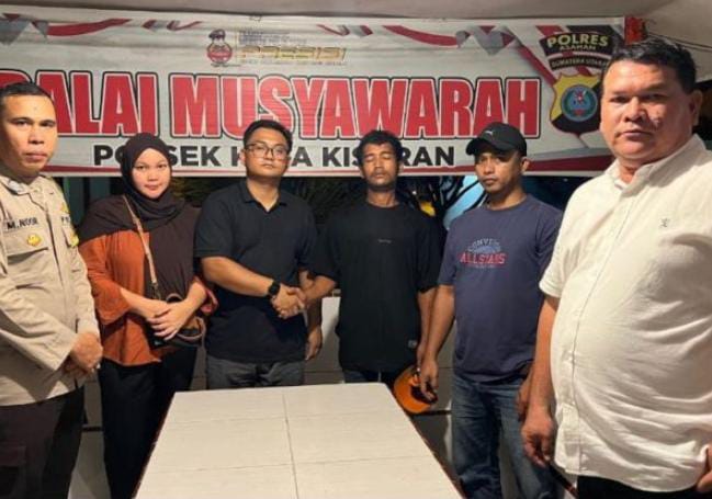 Polsek Kota Jajaran Polres Asahan Mediasikan Petugas Parkir sempat Viral