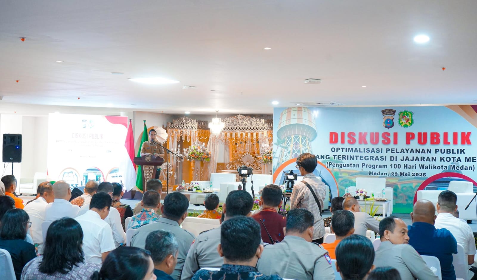 Buka Diskusi Pelayanan Publik, Rico Waas Minta Layani Masyarakat dengan Sistem yang Terintegrasi