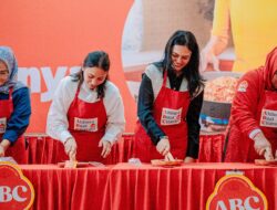 TP PKK Kota Medan Ikut Lomba Kreasi dan Memasak, Ny Airin Rico