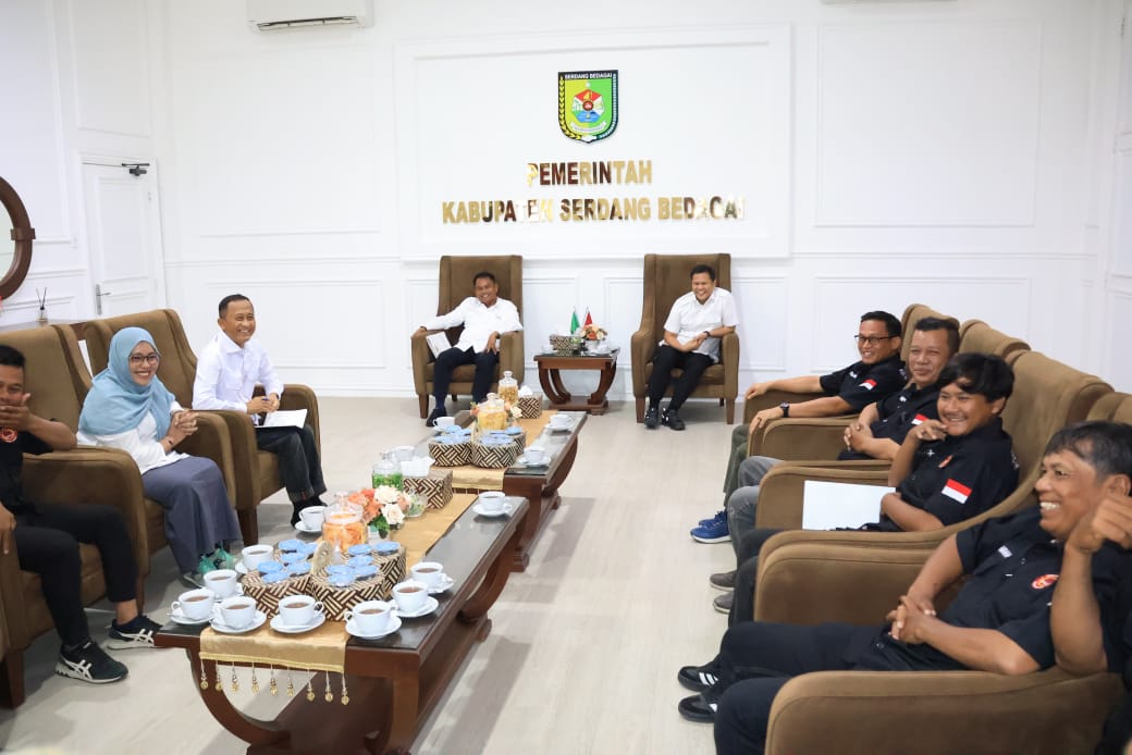 Bupati dan Wabup Sergai Terima Audiensi Forwakum, Perkuat Sinergi Penyebaran Informasi