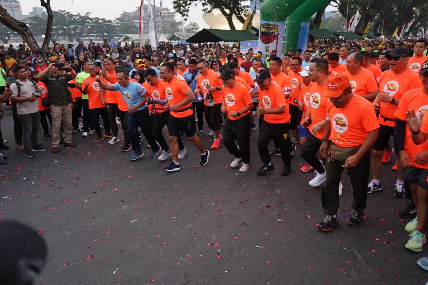 Ribuan Masyarakat Nikmati Olahraga dan Hiburan di CFD Medan