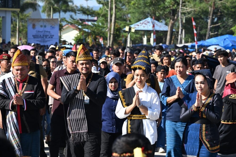 Sahuti Aspirasi Warga Pakpak Bharat, Bobby Nasution akan Bangun Infrastruktur hingga Bantu Pedagang Kecil