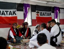 Bobby Nasution Kunjungi Festival Edukasi Leluhur Batak di Samosir