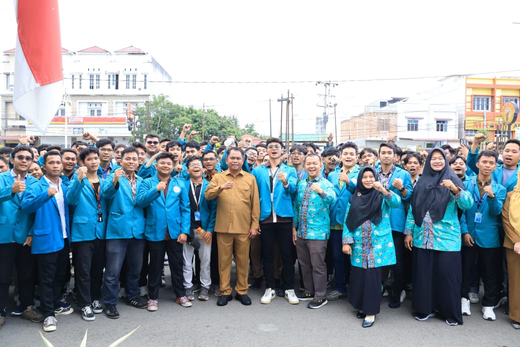 Bupati Sergai Terima dan Lepas 1.117 Mahasiswa Unimed untuk KKN Tahun 2025