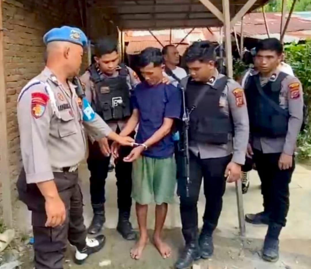 GSN Tangkap Bandar Sabu dan Bakar Barak Kawat Berduri di Jalan Kelambir V