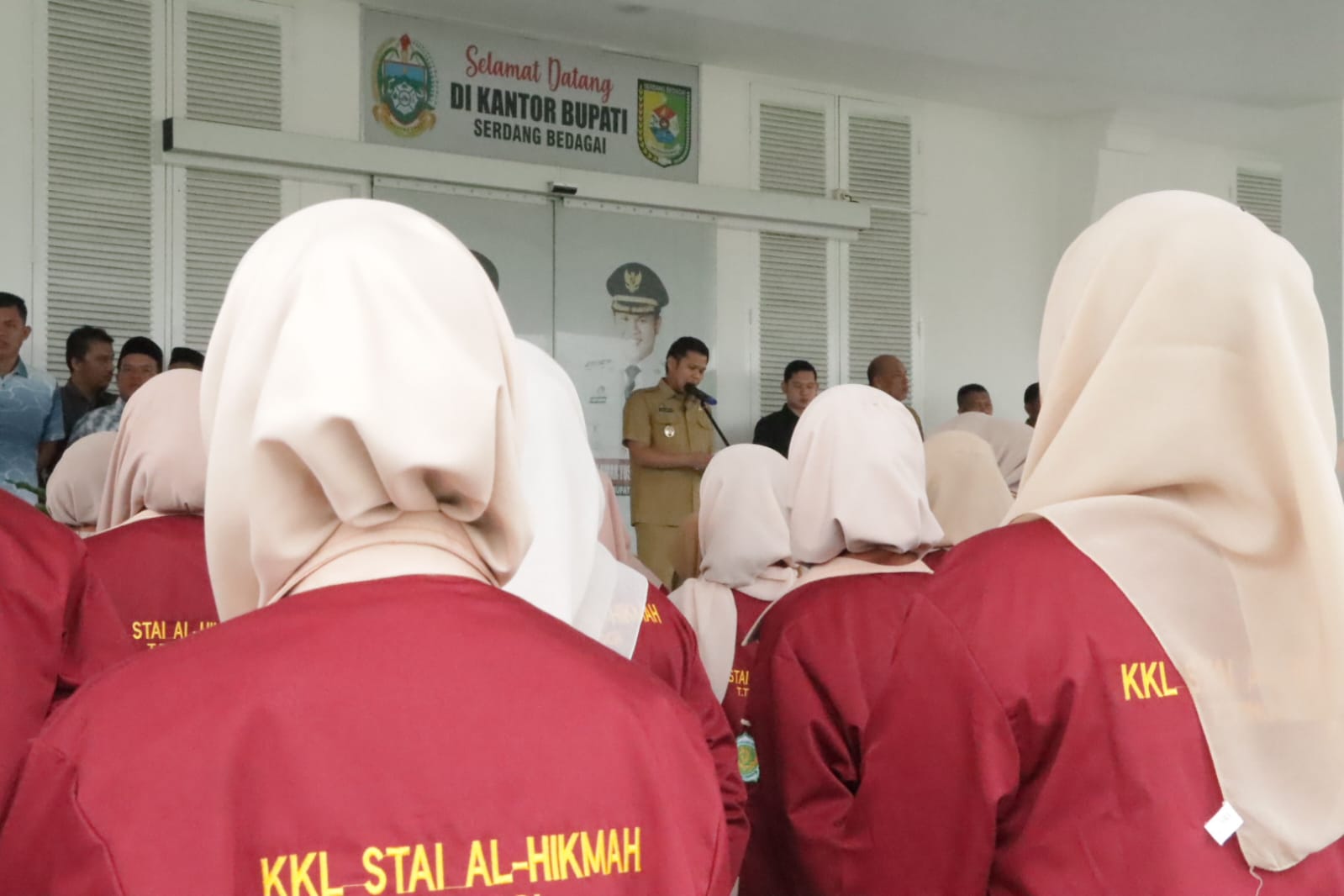 Wabup Sergai Lepas 192 Mahasiswa KKL STAI Al-Hikmah Tebing Tinggi