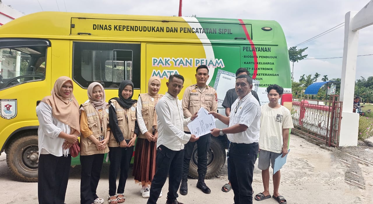 Terobosan Perdana Disdukcapil Sergai: Layanan Jemput Bola Sasar Desa Sukajadi