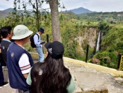 Hari Terakhir Revalidasi, Asesor Terkesan Lihat Peninggalan Gunung Toba dari Material Hingga Budaya