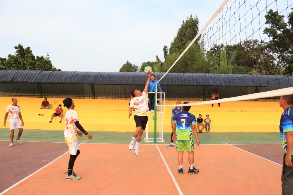 Diperkuat Darma Wijaya Pemkab Sergai Allstar Unggul 2-1