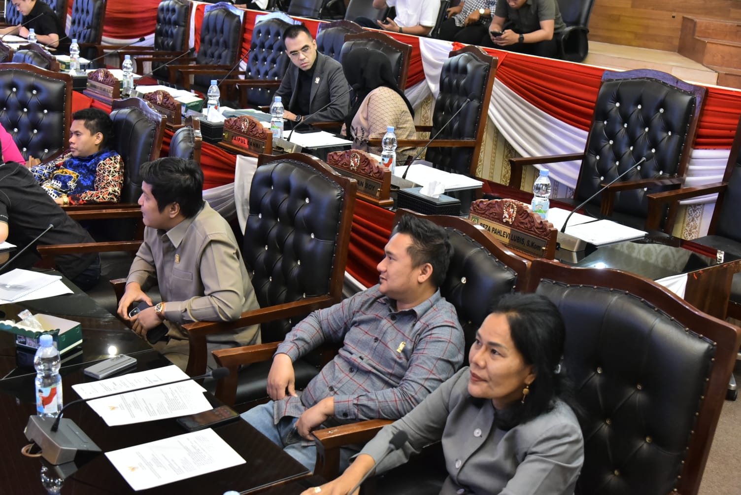 Paripurna Soal Laporan Pelaksanaan Reses 3 Masa Sidang Tahun Anggaran 2025 5 Paripurna Soal Laporan Pelaksanaan Reses 3 Masa Sidang Tahun Anggaran 2025