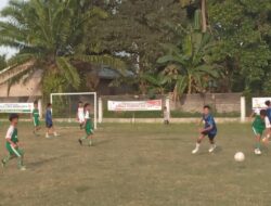 Rajawali FC Lumat Pekong FC 5-0, Melaju ke Final Tarkam U-15 Pemdes Petaring 2025