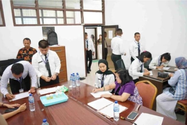 BPSDM Sumut Gelar Tes Urin Mendadak untuk Peserta Latsar CPNS