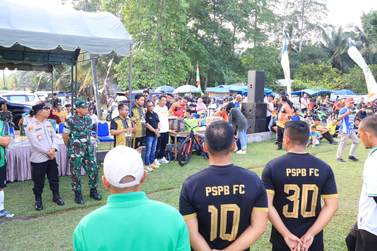 Bupati Sergai Buka Turnamen Sepak Bola Piala Dambaan Kemerdekaan 2025