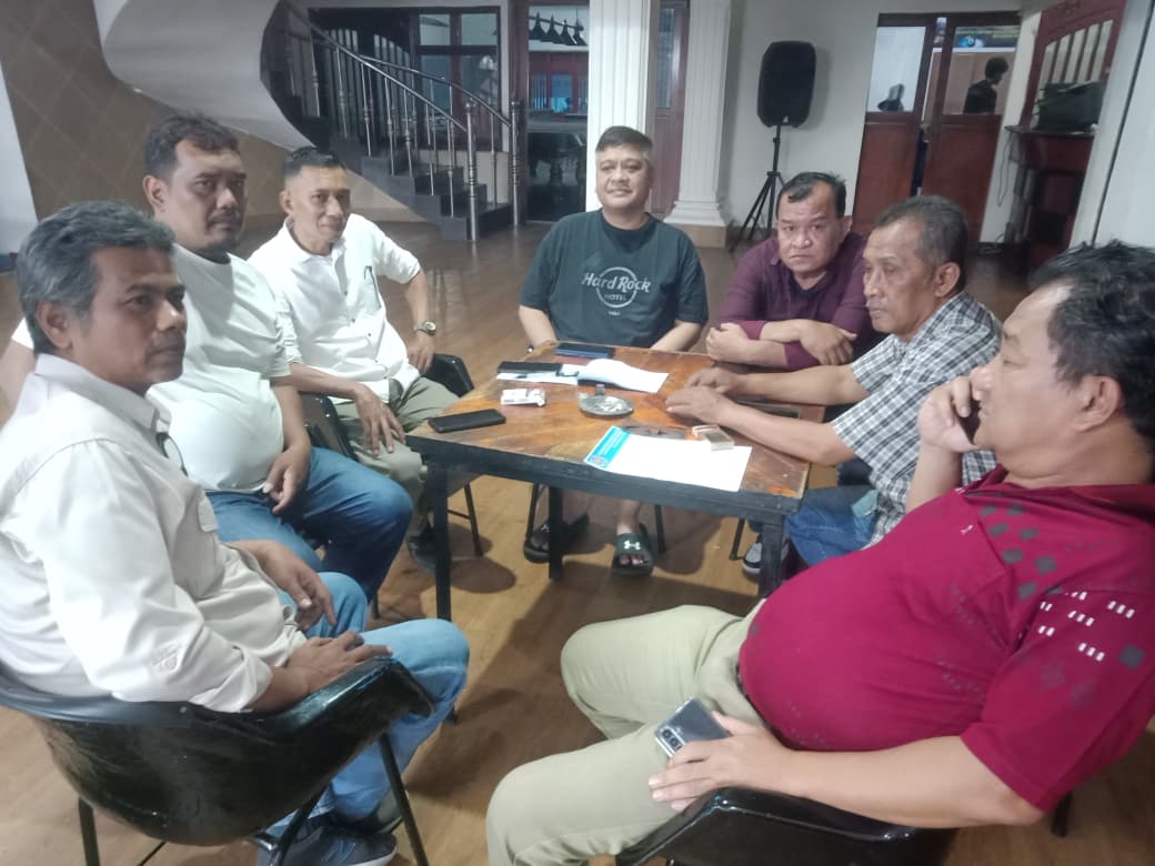 Lucky Draw Meriahkan Turnamen Biliar Antar Wartawan