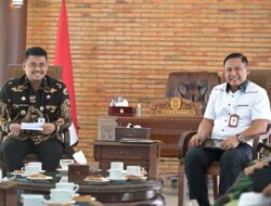 Kemendagri Apresiasi Sumut Kondusif, Bobby Nasution Siap Aktifkan Siskamling