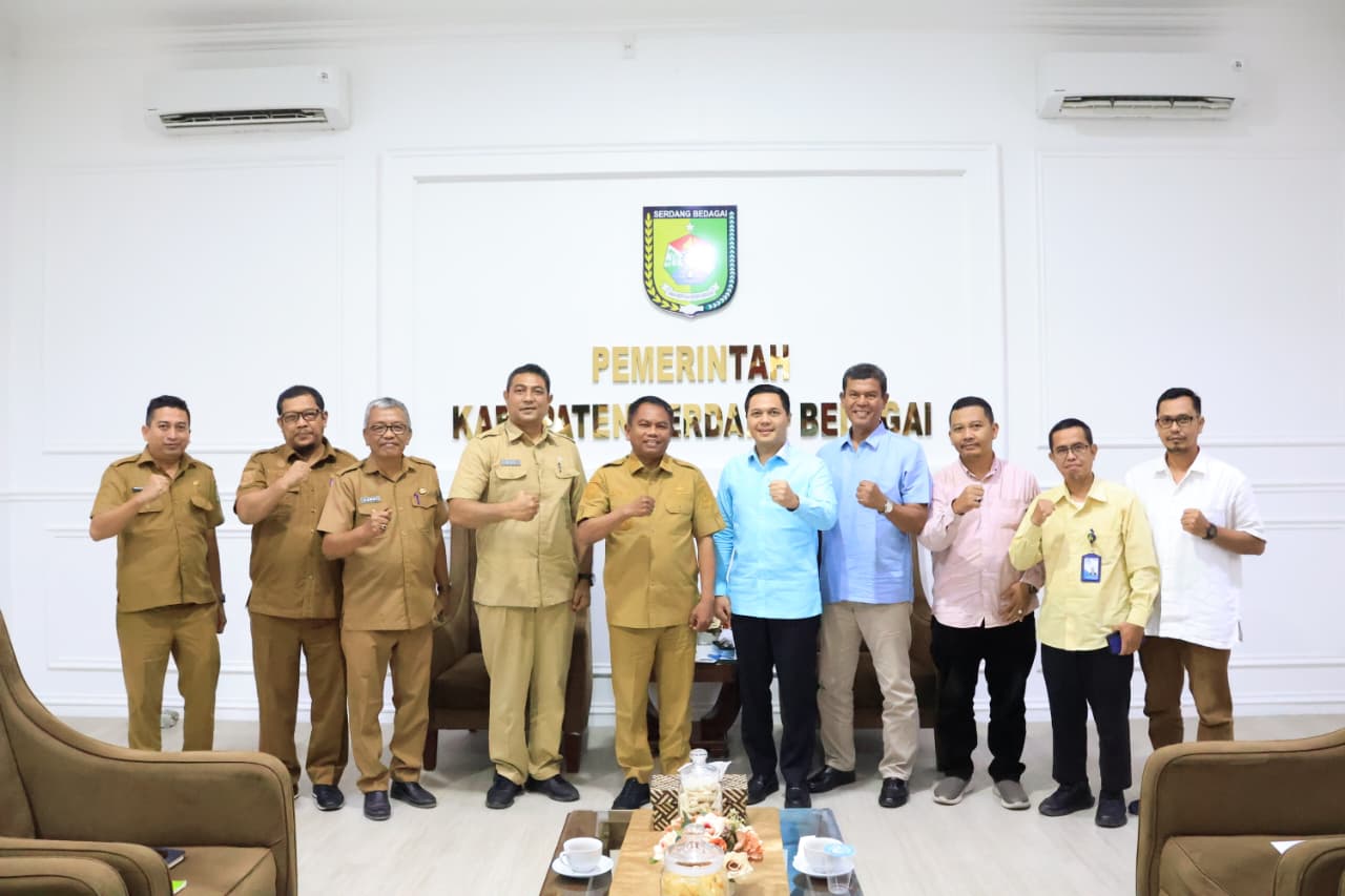 Bupati dan Wabup Sergai Terima Audiensi Berbagai Pihak, Bahas Pertanian hingga Kesehatan