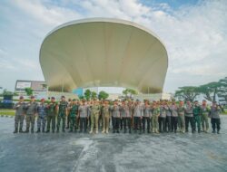 1.160 Poskamling Terbentuk, Rico Waas Minta Masyarakat dan Pemerintah Harus Bersinerji Lingkungan