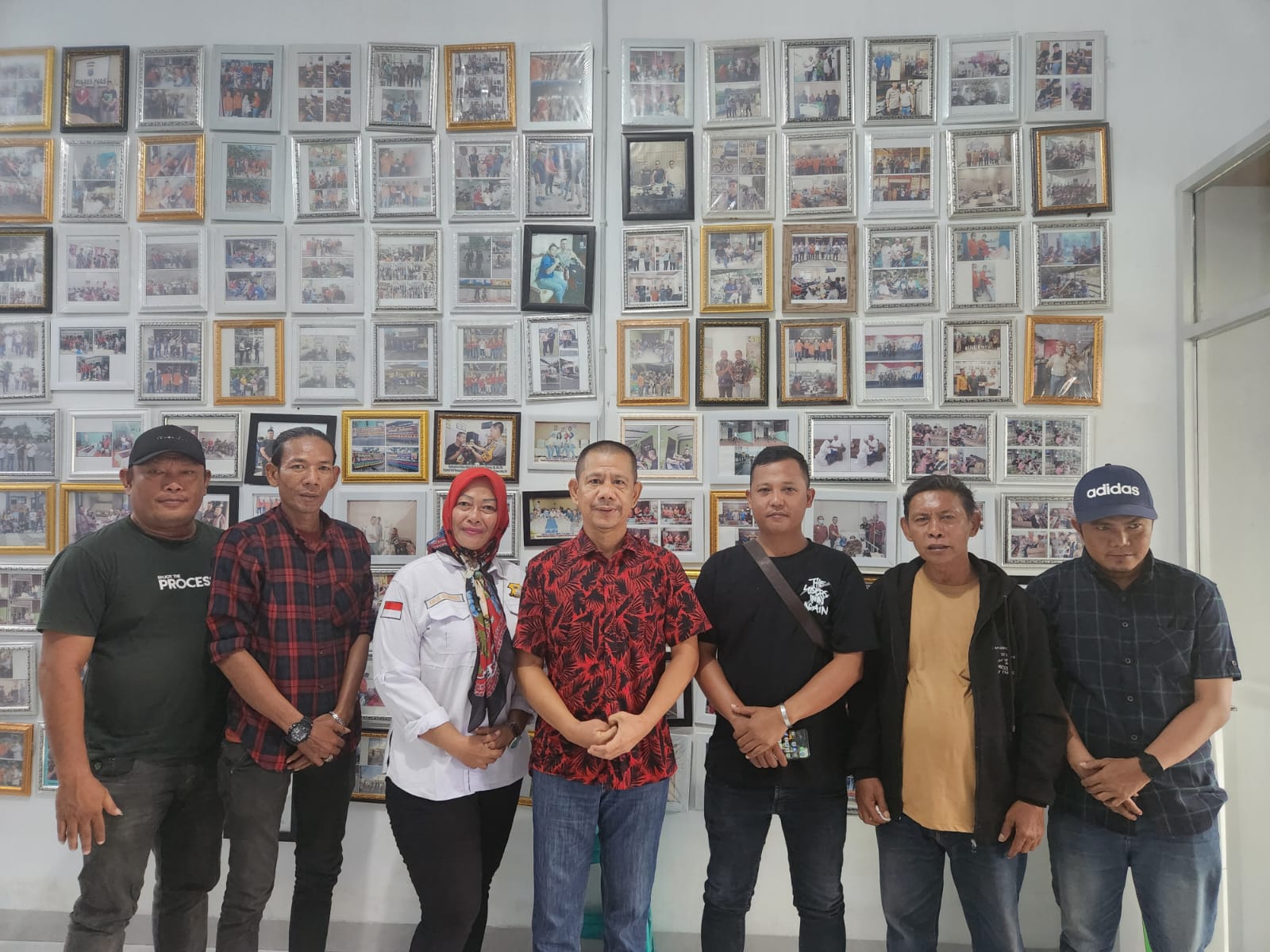 Lewat Program "Jumat Barokah" Pewarta Polrestabes Medan Terus Memupuk Kebersamaan