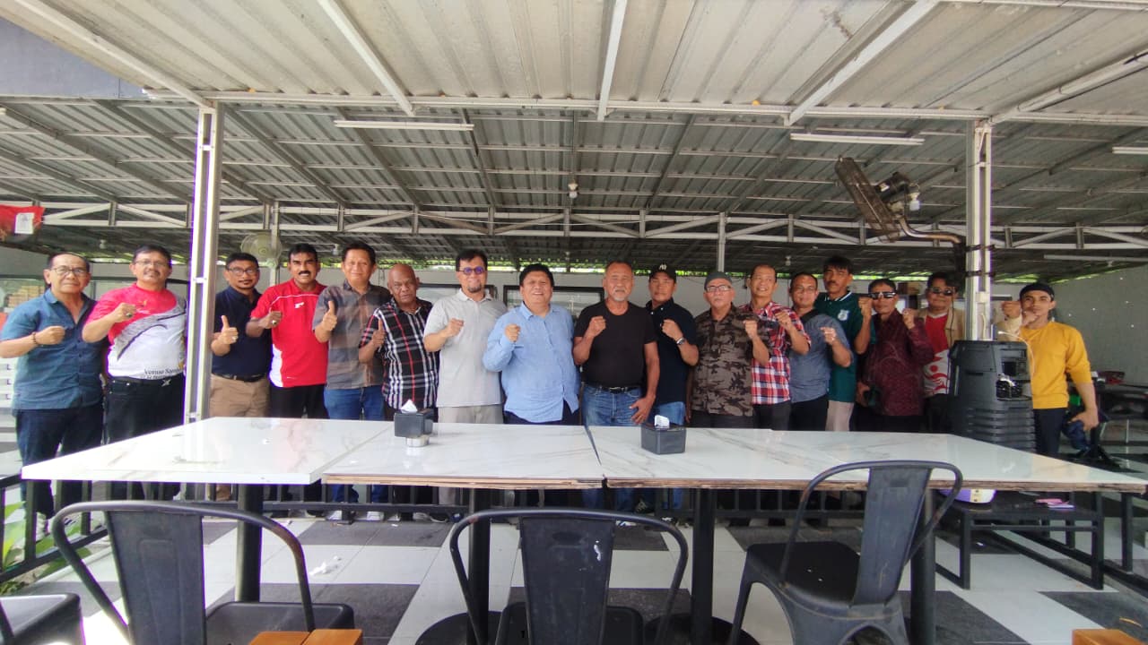 Owner PSSK Karo Pimpin Forum Tokoh Legenda Sepakbola Sumut