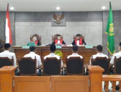 Disidang, 8 Terdakwa Pengeroyok Wartawan Belitung Diancam 5,5 Tahun Penjara