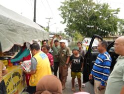 Bupati Darma Wijaya bersama Lion Club Sergai Salurkan Bantuan Ke Warga Terdampak Banjir dan Gelombang Tinggi di Tanjung Beringin