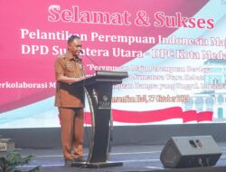 Rico Waas Dorong Perempuan Jadi Penggerak Kemajuan Bangsa