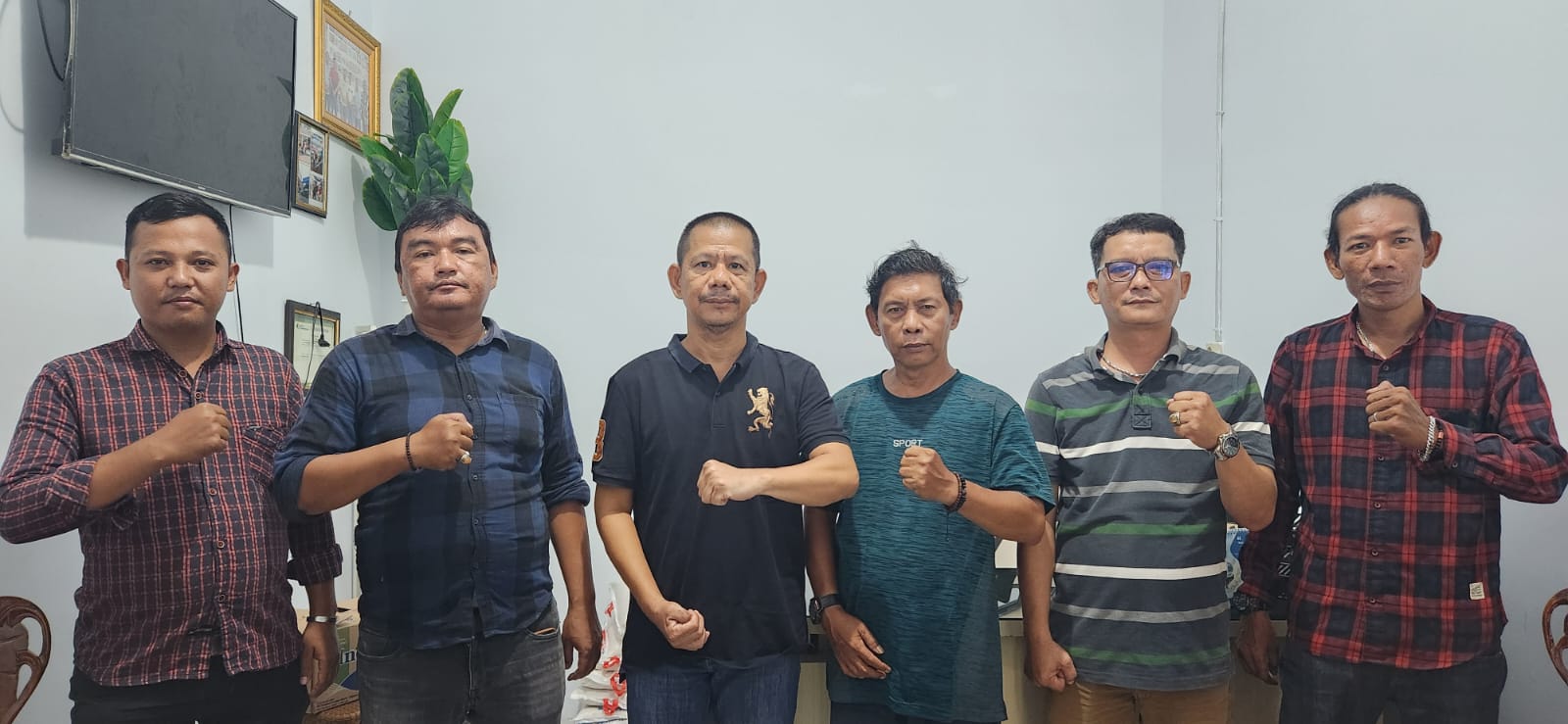 Pewarta Polrestabes Medan Tebar Kebaikan Disetiap Jumat Penuh Berkah