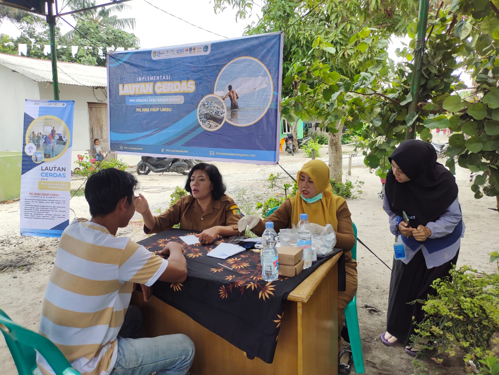 Dinkes Sergai dan Mahasiswa UMSU Gelar Layanan Kesehatan Gratis di Desa Bagan Kuala