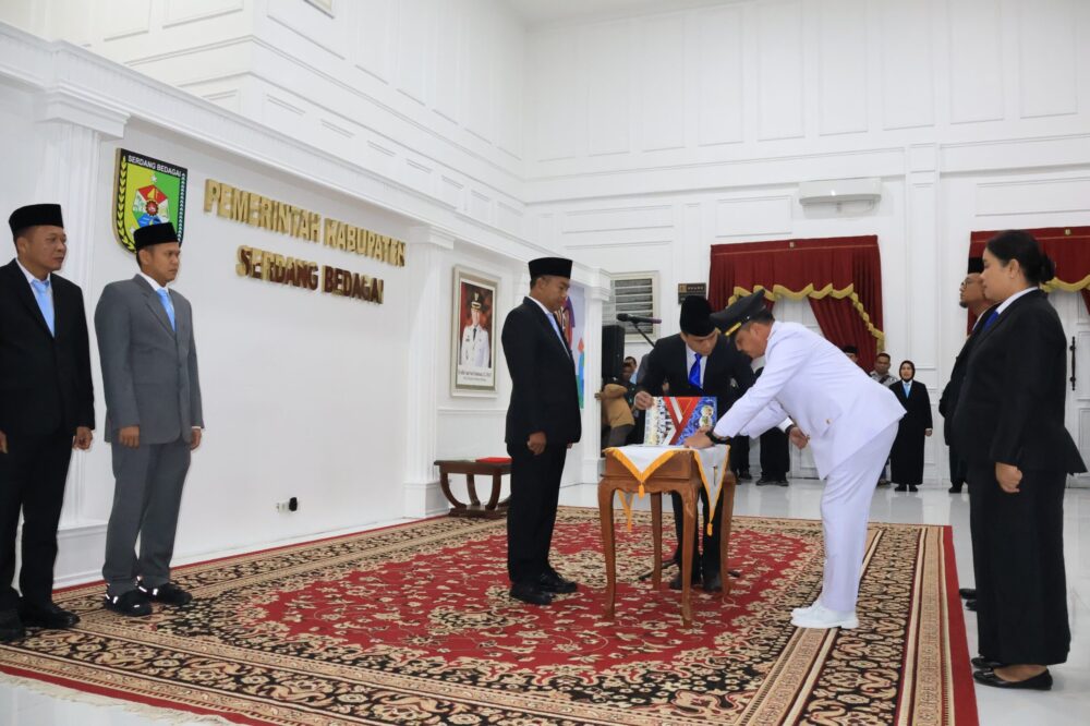 Pemkab Sergai Lantik 47 Pejabat Baru, Bupati Darma Wijaya Tekankan Kinerja dan Etika
