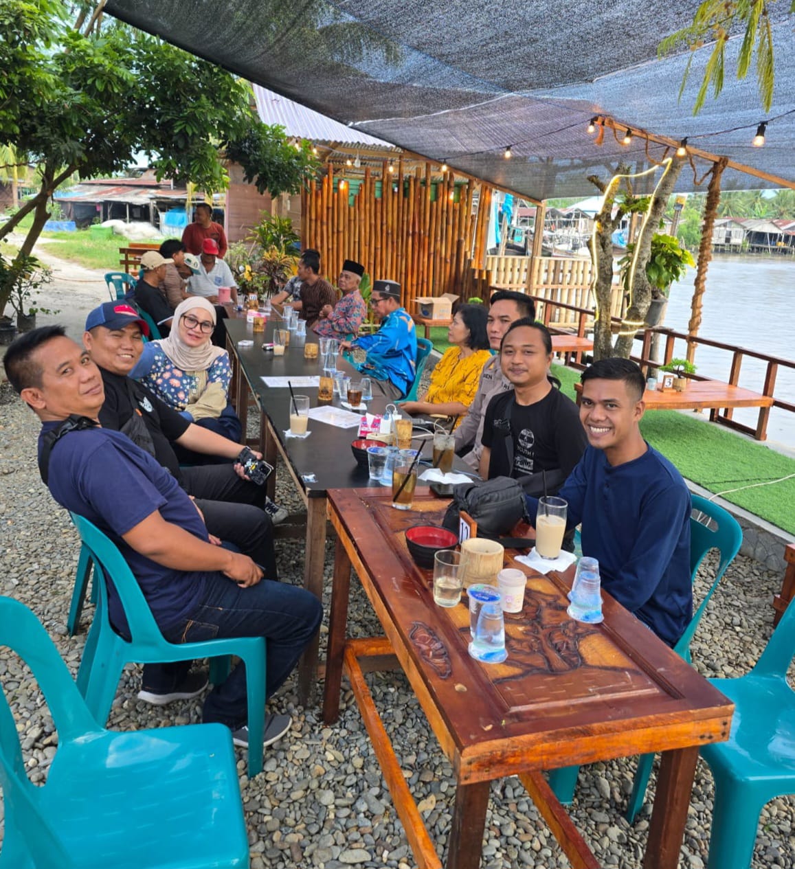 BUMDes Jaya Mandiri “Klasik Coffee”, Buka Perdana Kafe Bernuansa Alam di Desa Tebing Tinggi