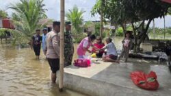 Ratusan Rumah di Tanjung Beringin Terendam Banjir, Forkopimcam Turun Tinjau dan Beri Layanan Kesehatan Gratis