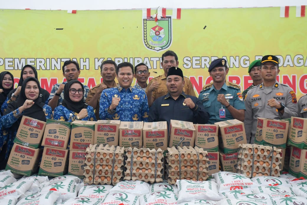 1.316 Kepala Keluarga di Tanjung Beringin Terima Bantuan Sembako dari Pemkab Sergai