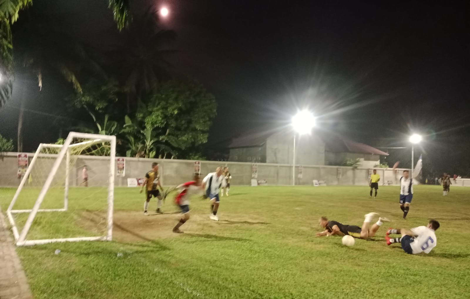Turnamen Mini Soccer U-40 Kapolres Sergai: Gol Spektakuler Warnai Lapangan Gelora Bung Wiwik