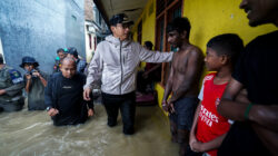 Rico Waas Instruksikan Evakuasi Cepat Dan Segera Operasikan Dapur Umum