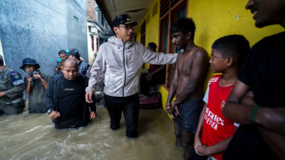 Rico Waas Instruksikan Evakuasi Cepat Dan Segera Operasikan Dapur Umum